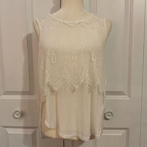Olive + Oak White Sleeveless Lace Detail Round Neckline Rayon Boho Top Small